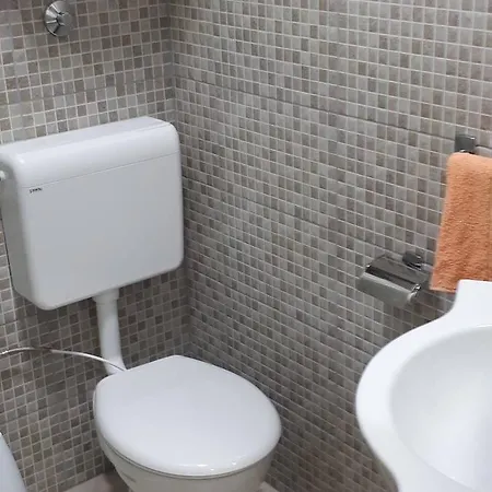 Tajra * فيسوكو